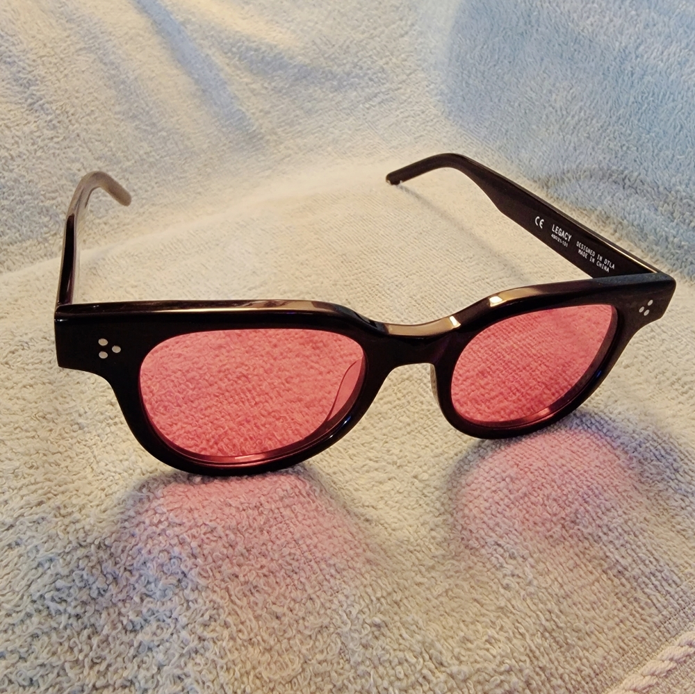AKILA  SUNGLASSES / Legacy / UNISEX - Picture 9 of 11